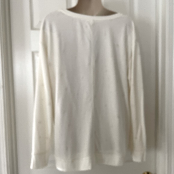 Cream Heart Sweatshirt 🤍 - Picture 5 of 5